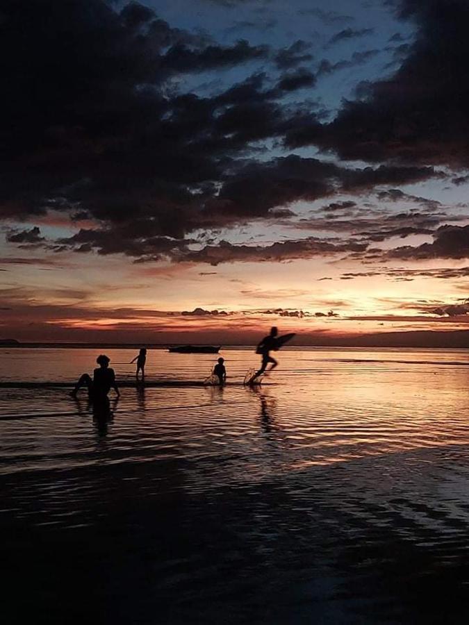 Sand 1 Hostel Siquijor Extérieur photo